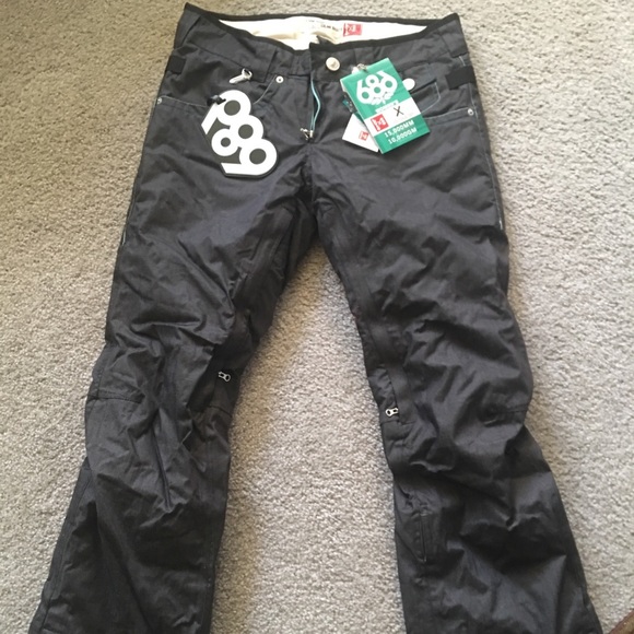 686levi Small Bootcut Snowboard Pants 